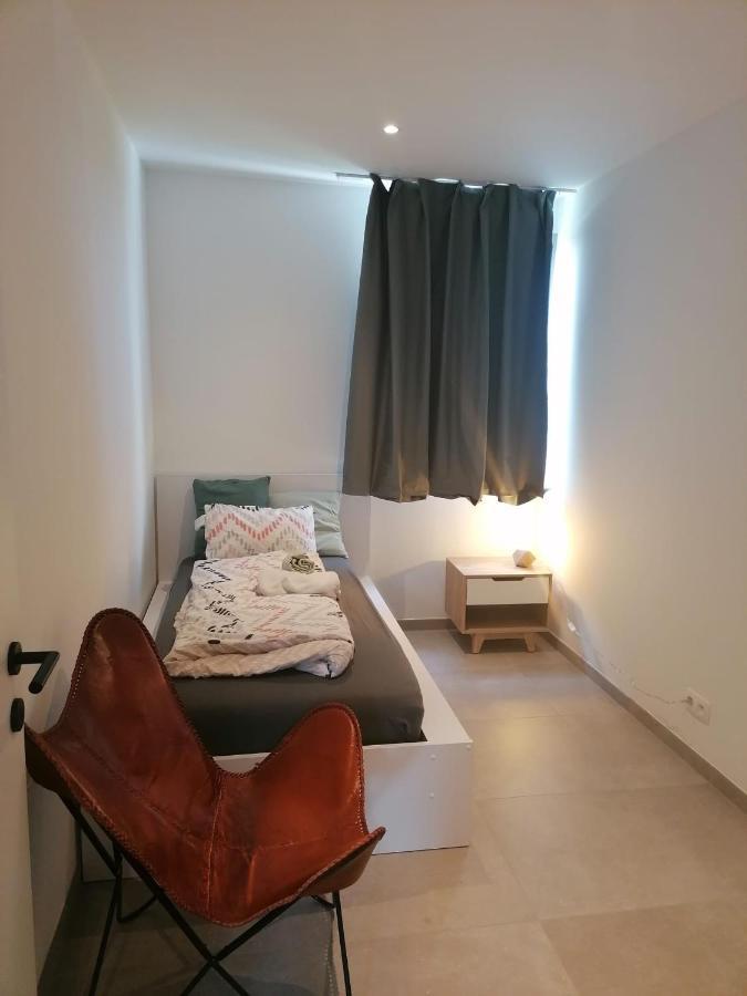 Rent & Relax: Vitrabelle Villa Lommel Luaran gambar